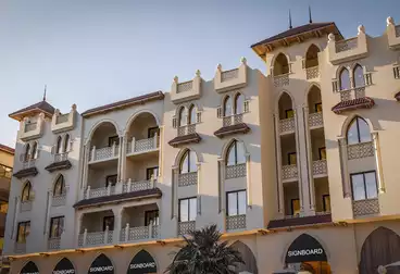 محلات للبيع - بالدور 0