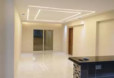شقق للبيع - 3 غرف - بالدور 8