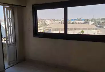 شقق للبيع - 2 غرف - بالدور 5