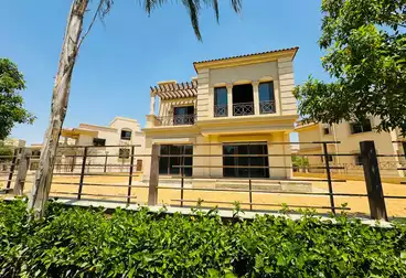 Villas For sale - 5 rooms