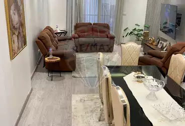 شقق للبيع - 3 غرف - بالدور 16