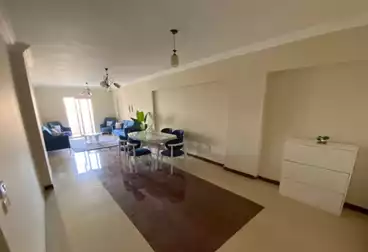 Furnished Apartment For rent - 3 rooms - floor 14