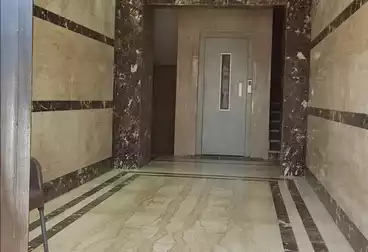 شقق للإيجار - 3 غرف - بالدور 0