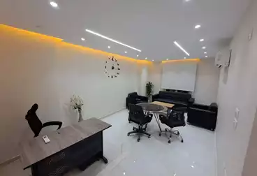 مكاتب للإيجار - 2 غرف - بالدور 2