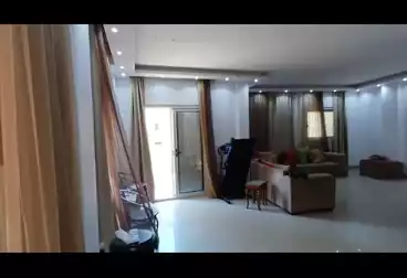 عقارات للبيع - 3 غرف - بالدور 1