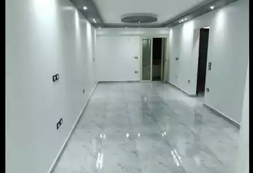 شقق للبيع - 3 غرف - بالدور 8