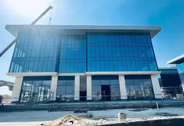 إداري للإيجار - 8 غرف - بالدور 2