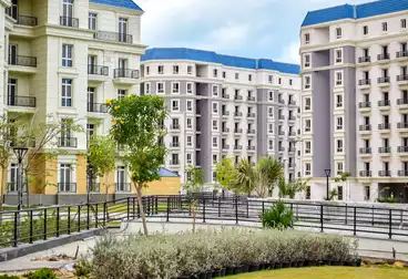 Apartments For sale - 4 rooms - floor 3