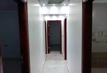 عقارات للبيع - 3 غرف - بالدور 8