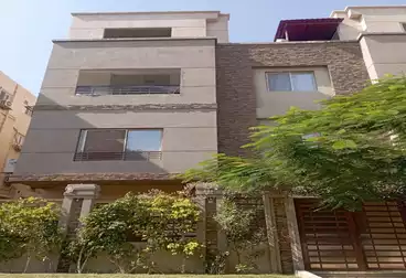 Roof For sale - 3 rooms - floor 3