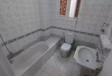 عقارات للبيع - 2 غرف - بالدور 9