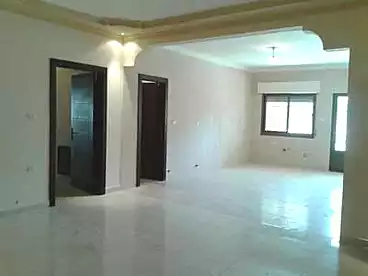 Apartments For sale - 2 rooms - floor 1
