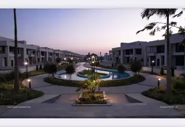 تاون هاوس للبيع - 5 غرف