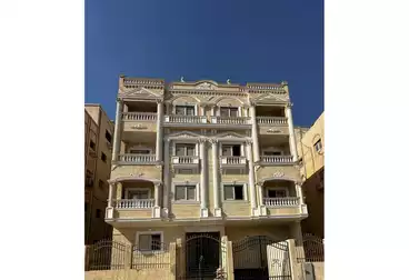 Apartments For sale - 4 rooms - floor 1