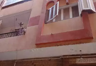 Building For sale - 10 rooms