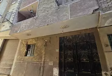 منزل / بيت للبيع - 10 غرف