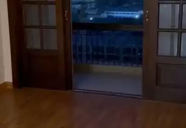 Apartments For sale - 3 rooms - floor 5