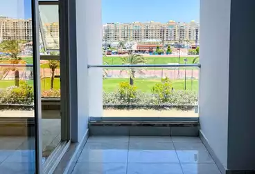 Apartments For sale - 3 rooms - floor 10