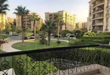 Apartments For sale - 3 rooms - floor 4