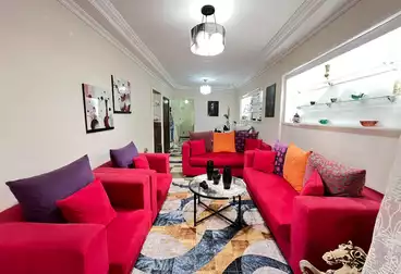 عقارات للبيع - 3 غرف - بالدور 5