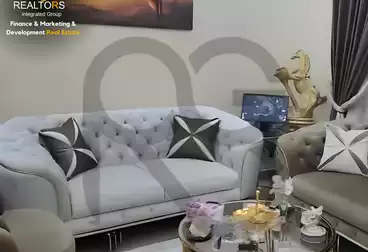 فلل للبيع - 5 غرف