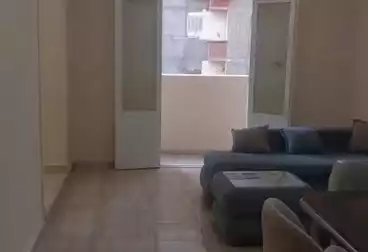Furnished Apartment For sale - 3 rooms - floor 6