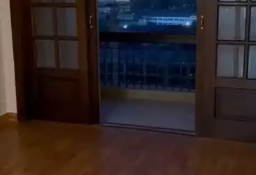 Apartments For sale - 3 rooms - floor 5