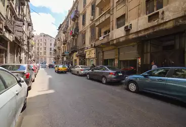 محلات للإيجار - بالدور 0