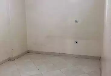 Apartments For rent - 3 rooms - floor 2