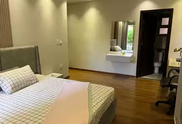شقق للإيجار - 4 غرف - بالدور 0