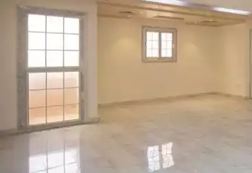 إداري للإيجار - 3 غرف - بالدور 7