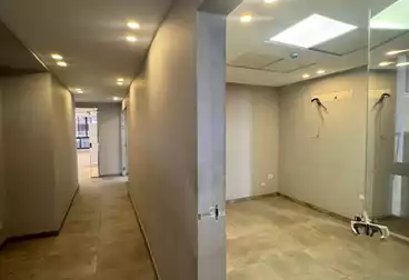 إداري للإيجار - 20 غرف - بالدور 4