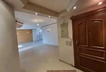 Apartments For sale - 3 rooms - floor 18