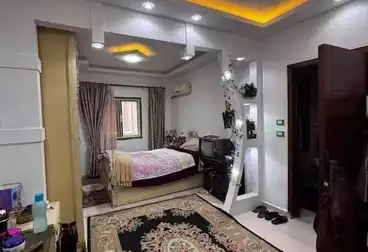 Apartments For sale - 6 rooms - floor 2