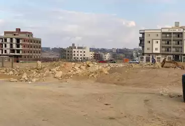 أراضي للبيع