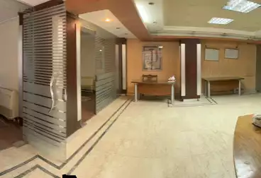 إداري للإيجار - 4 غرف - بالدور 1