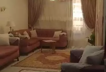 شقق للبيع - 3 غرف - بالدور 8
