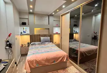 Apartments For sale - 3 rooms - floor 5