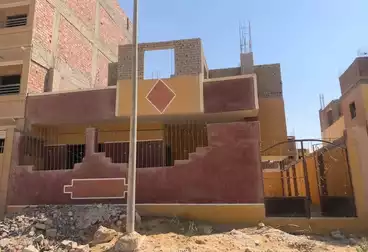 منزل / بيت للبيع - 3 غرف