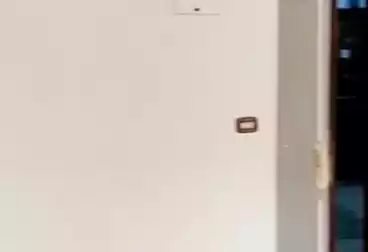 Apartments For sale - 2 rooms - floor 8