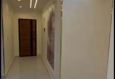 Apartments For rent - 3 rooms - floor 3