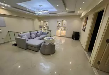 شقق للبيع - 3 غرف - بالدور 1