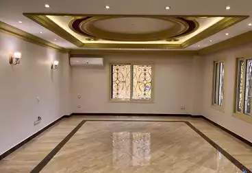 شقق للإيجار - 3 غرف - بالدور 0