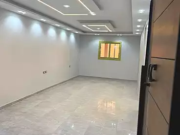 شقق للإيجار - 3 غرف - بالدور 5