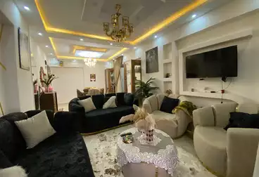 شقق للبيع - 2 غرف - بالدور 10
