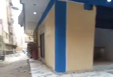 محلات للبيع - بالدور 1