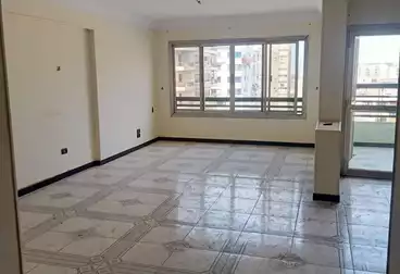 Apartments For sale - 3 rooms - floor 7