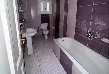 Apartments For sale - 2 rooms - floor 9