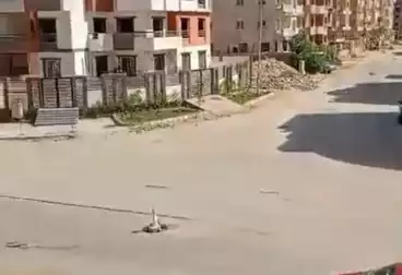 دوبلكس بحديقة للبيع - 4 غرف - بالدور 1