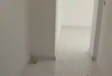 Apartments For sale - 2 rooms - floor 1